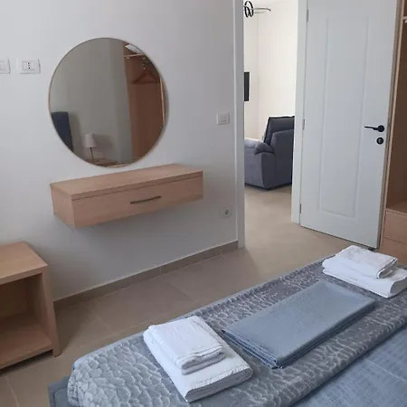 Andreas Apartmentss *